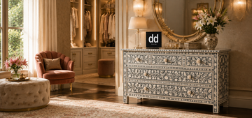 Elegant Golden Dressing Room Vanity
